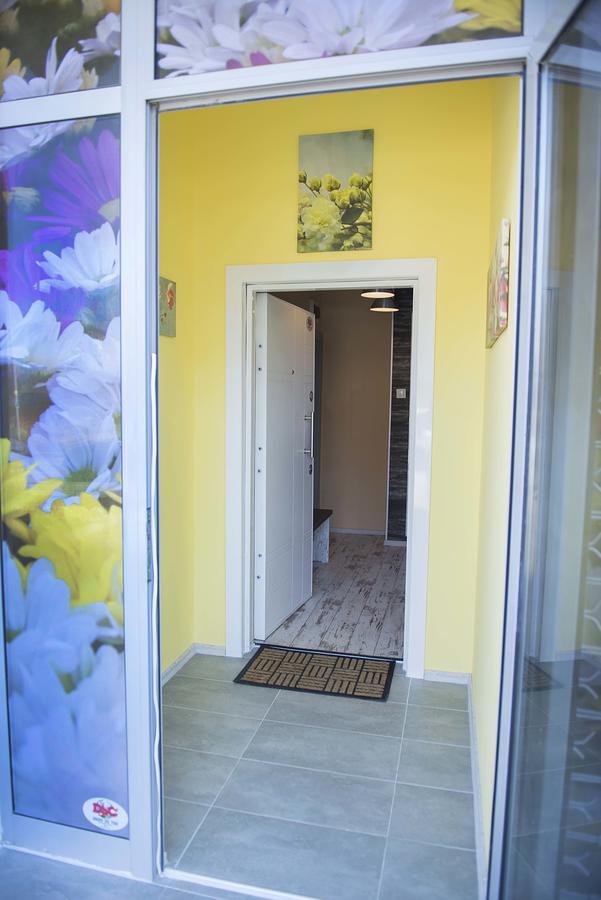 Flower Home 1 Apartament
